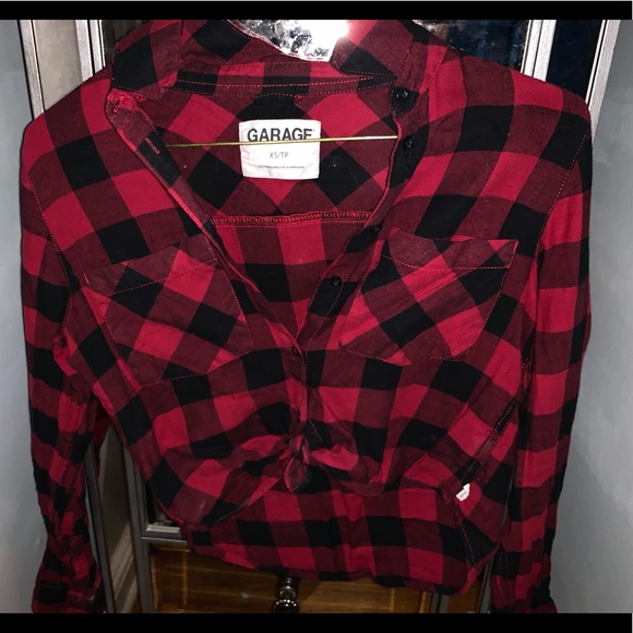 Red and black plaid shirt - Picture 2 of 2